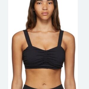 AIRBRUSH CINCH SPORTS BRA - LOW-IMPACT IN BLACK